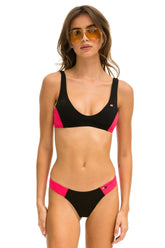 HI-CUT COLOR BLOCK CHEEKY BIKINI BOTTOMS - BLACK // RED
