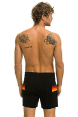MEN'S HORIZONTAL 5 STRIPE FLEX SHORTS - BLACK