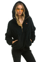 TEDDY APRES HOODED HALF ZIP JACKET - BLACK