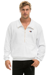 LOGO EMBROIDERY HALF ZIP SWEATSHIRT - WHITE