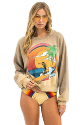 TROPICAL SURF RELAXED CREW SWEATSHIRT - FADED TAN