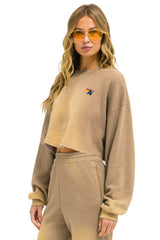 ESSENTIAL CROPPED CREW SWEATSHIRT RELAXED - FADED TAN