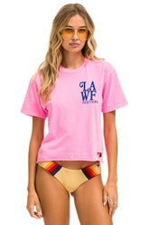 LOS ANGELES WINE & FOOD 2025 BOYFRIEND TEE - NEON PINK