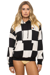 CHECK QUILT RELAXED PULLOVER HOODIE - VINTAGE WHITE // BLACK