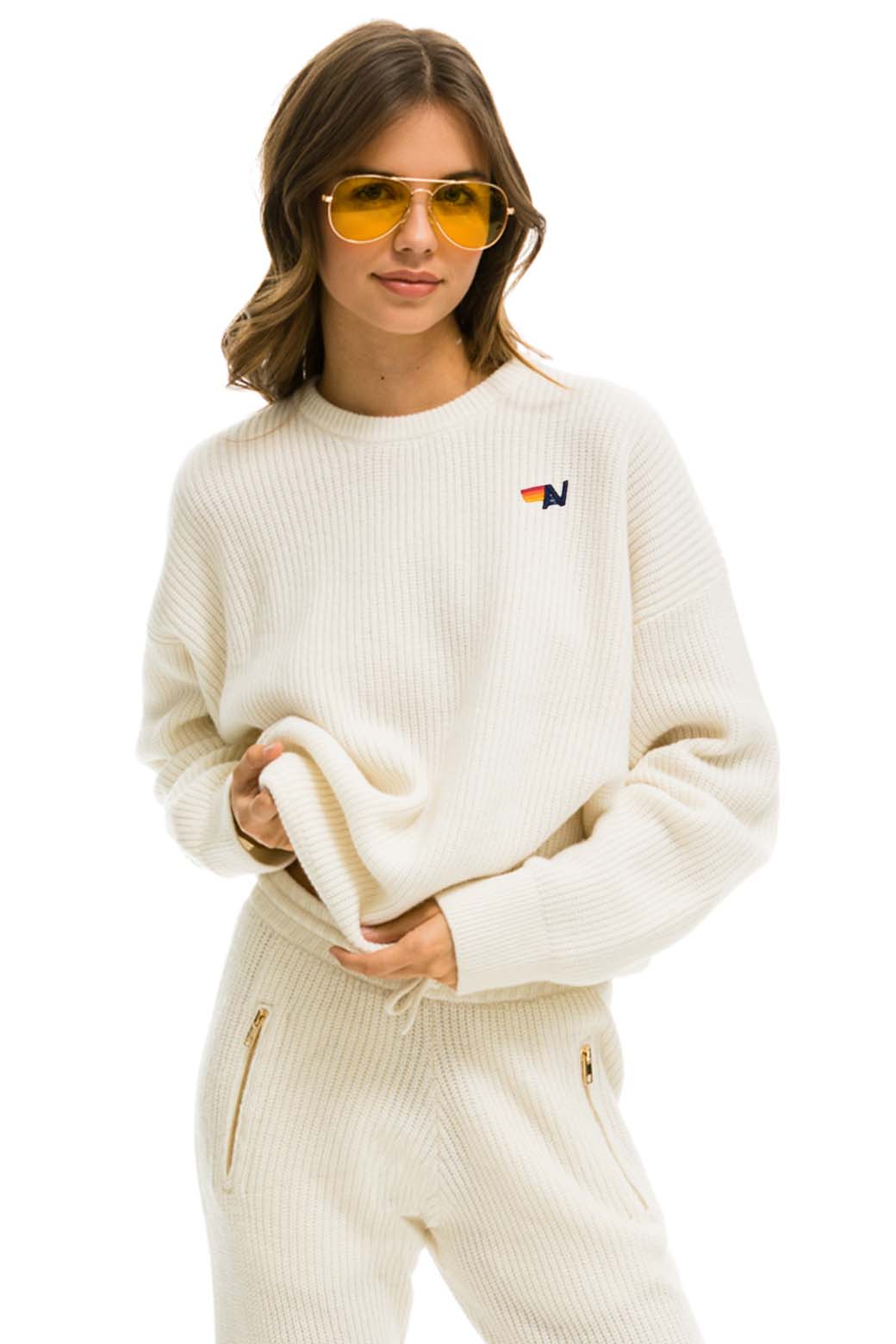 VINTAGE CABIN UNISEX CASHMERE SWEATER - VINTAGE WHITE