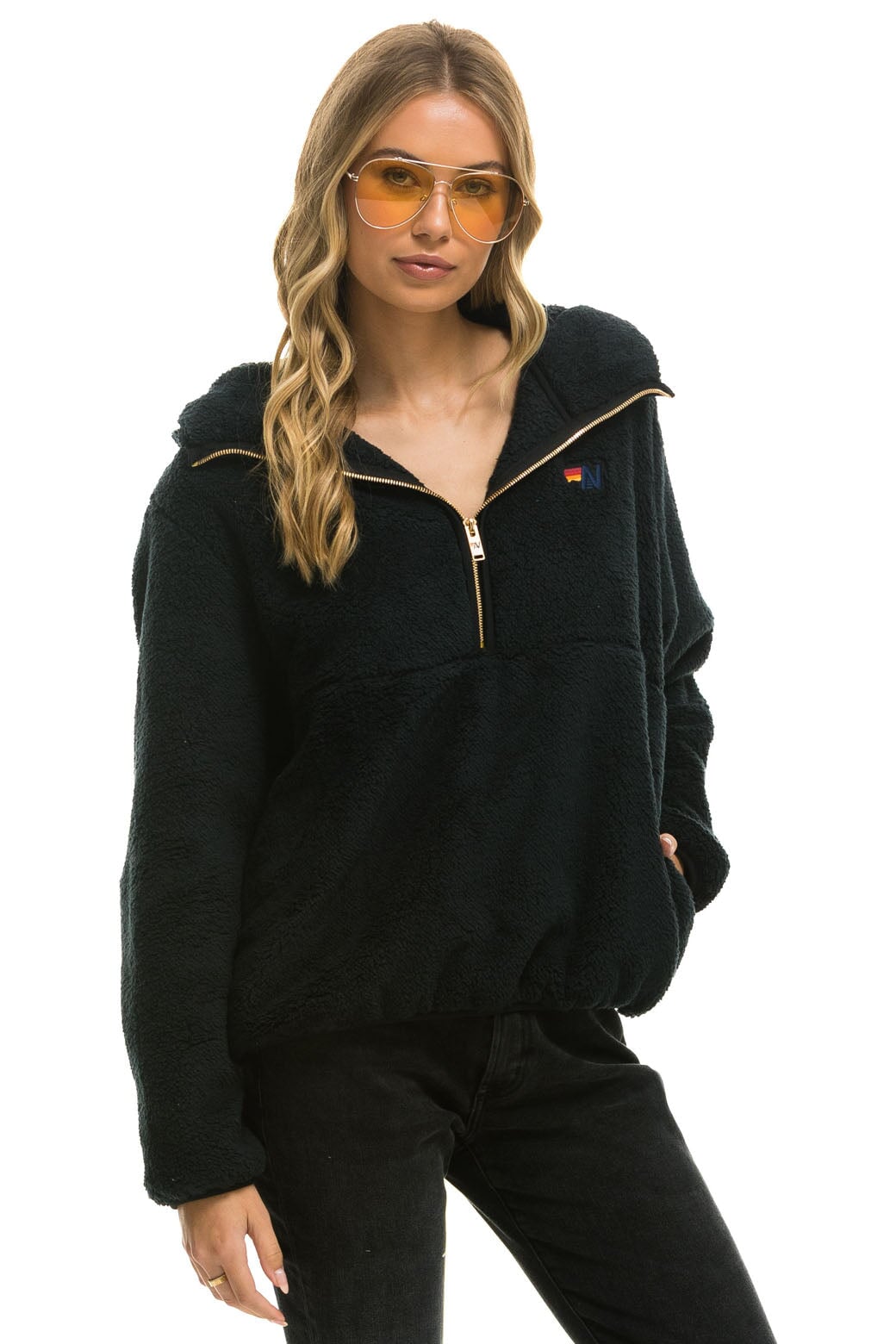 TEDDY APRES HOODED HALF ZIP JACKET - BLACK
