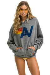 LOGO PULLOVER RELAXED HOODIE - HEATHER GREY