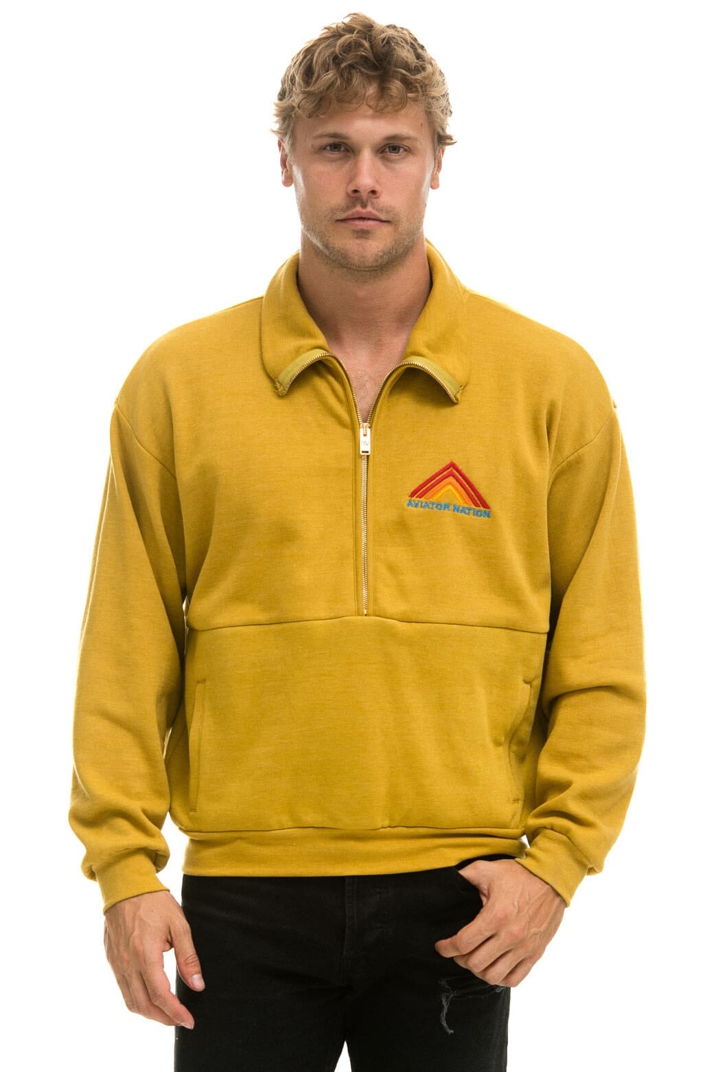 MOUNTAIN EMBROIDERY HALF ZIP SWEATSHIRT - KHAKI