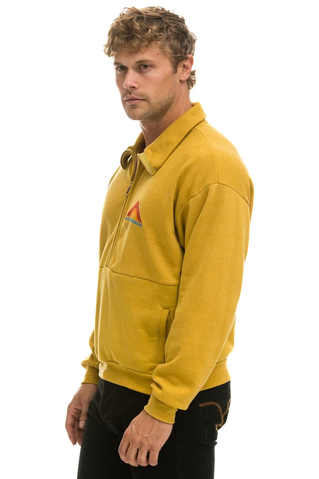 MOUNTAIN EMBROIDERY HALF ZIP SWEATSHIRT - KHAKI