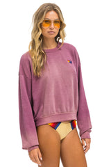 ESSENTIAL RELAXED CREW SWEATSHIRT - FADED BERRY
