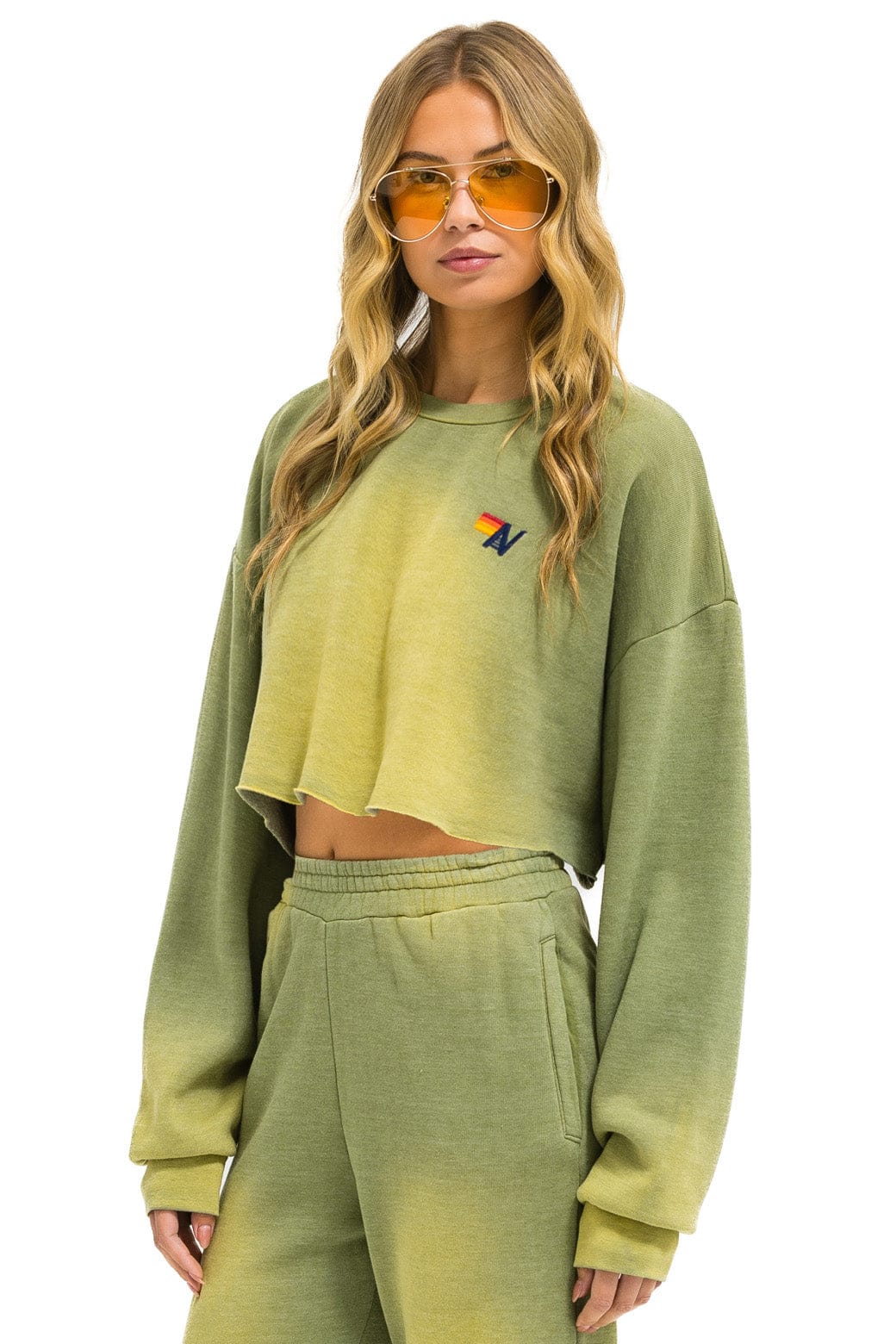 ESSENTIAL CROPPED CREW SWEATSHIRT RELAXED - FADED ARMY