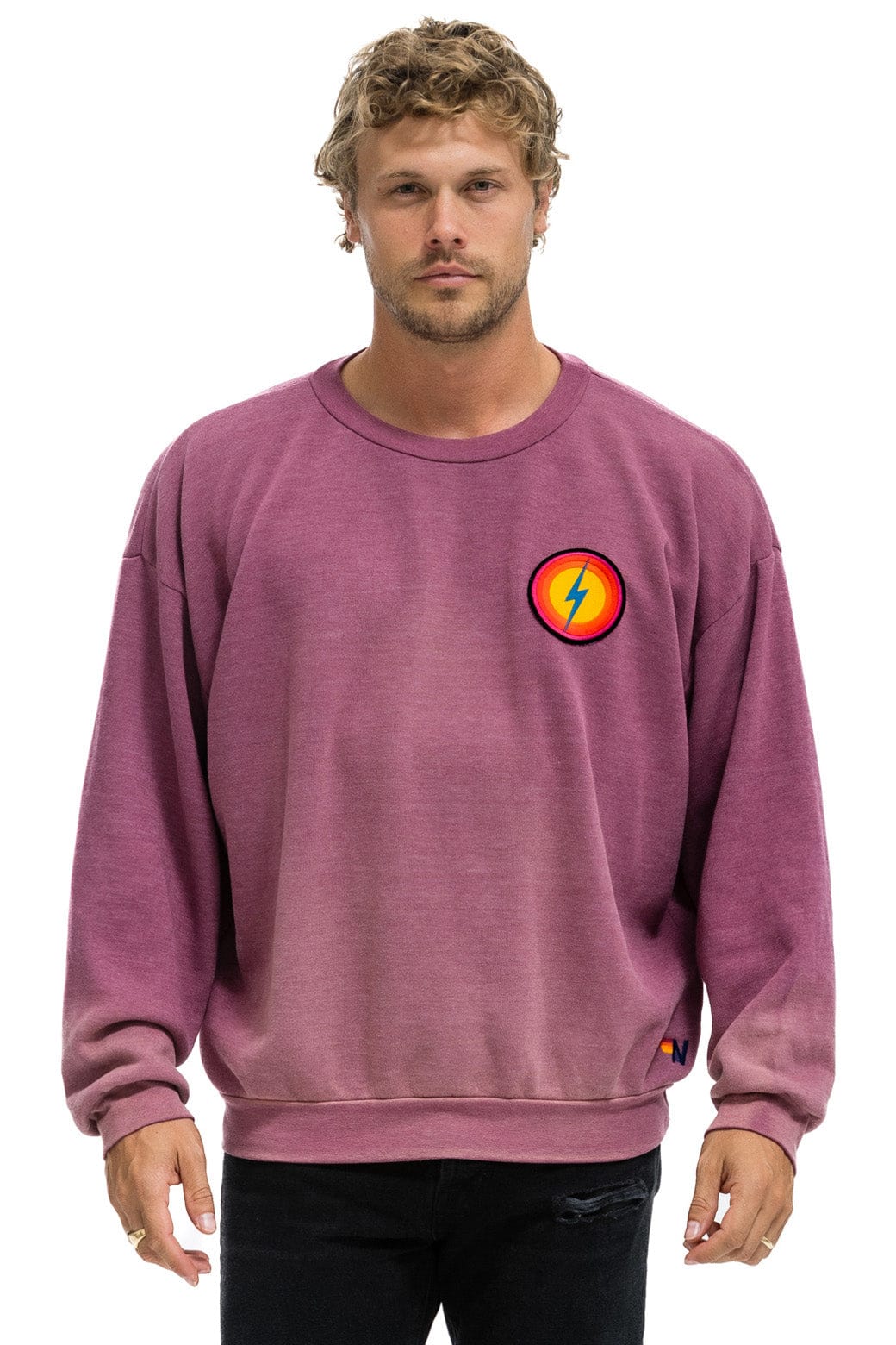 BOLT BULLSEYE PATCH RELAXED CREW SWEATSHIRT - FADED BERRY