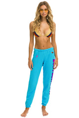 AVIATOR NATION BOTTLEROCK 2025 SWEATPANTS - NEON BLUE