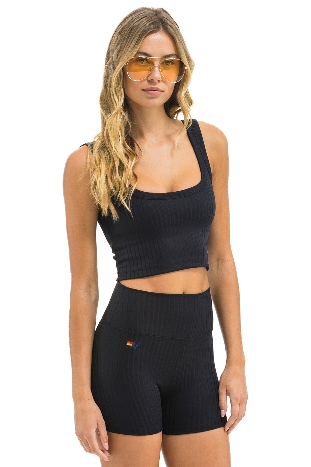 WIDE RIB WOMEN'S SCOOP BACK SPORTS TANK - BLACK