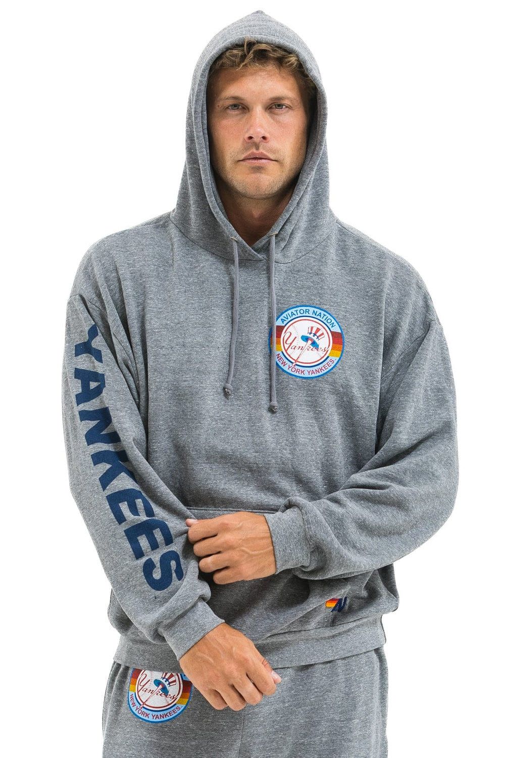 NY YANKEES RELAXED PULLOVER HOODIE - HEATHER GREY