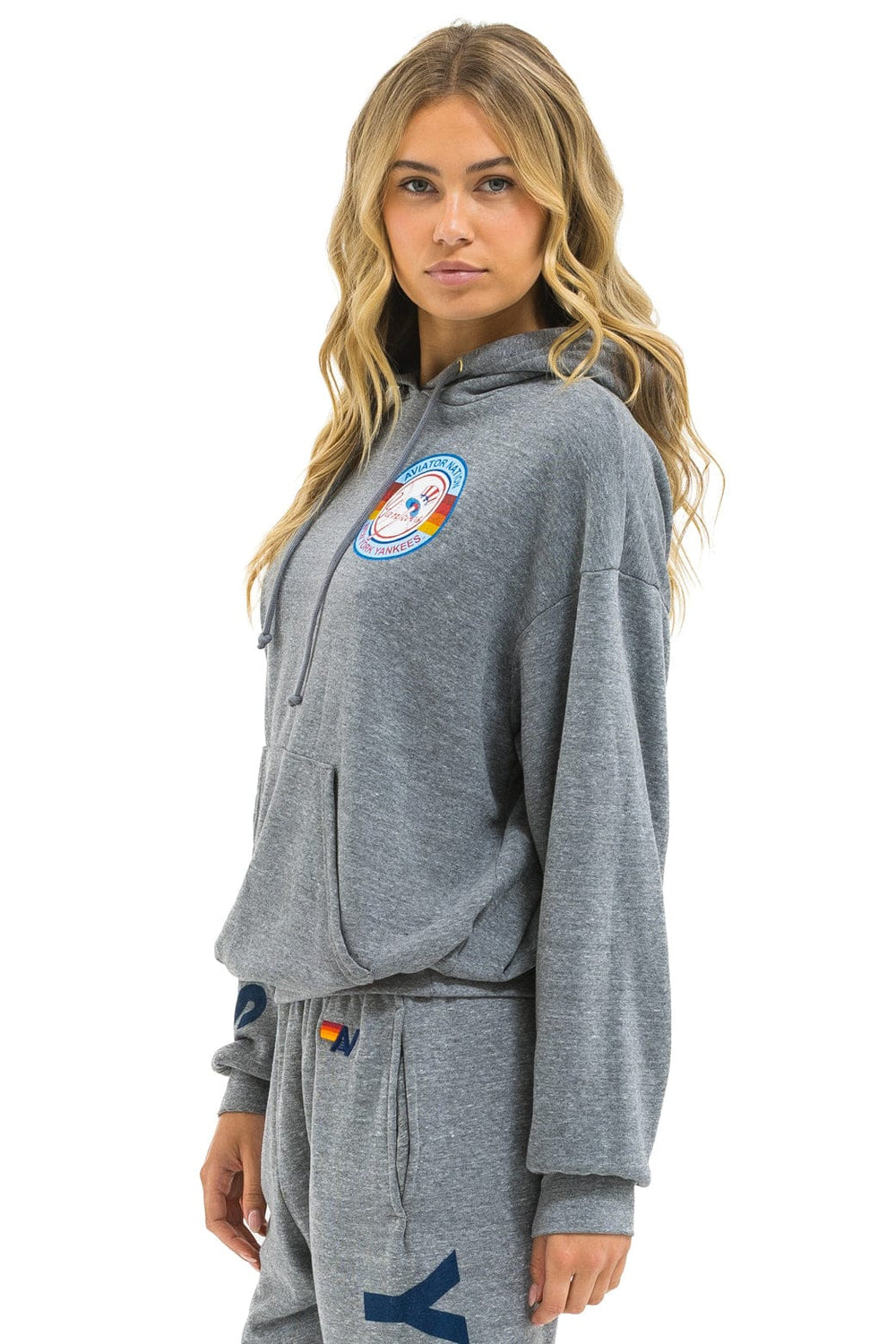 NY YANKEES RELAXED PULLOVER HOODIE - HEATHER GREY