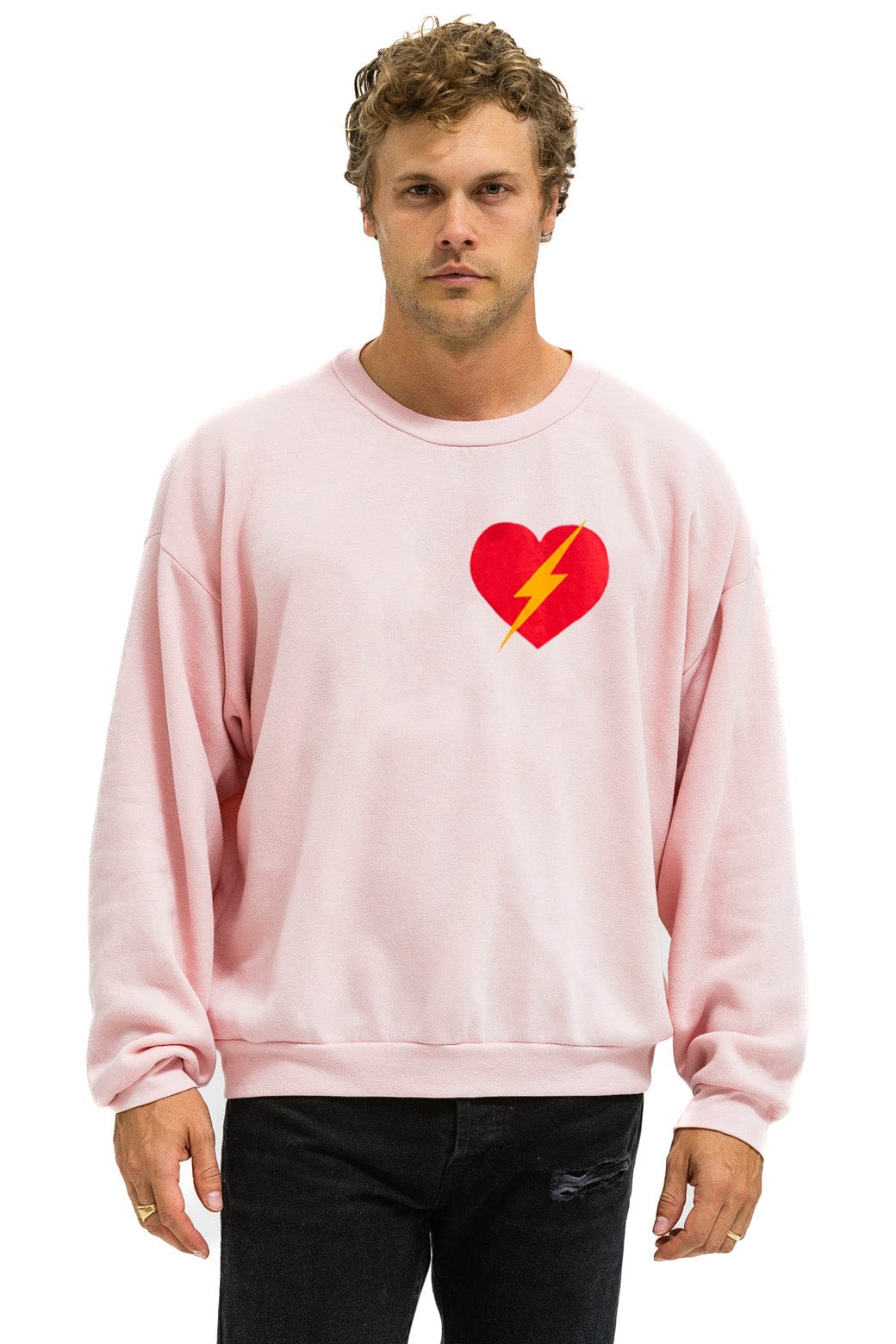 BOLT HEART RELAXED CREW SWEATSHIRT - LIGHT PINK