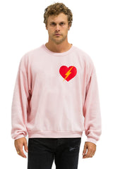 BOLT HEART RELAXED CREW SWEATSHIRT - LIGHT PINK