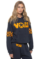 UNIVERSITY OF TENNESSEE VOLS RELAXED PULLOVER HOODIE - CHARCOAL
