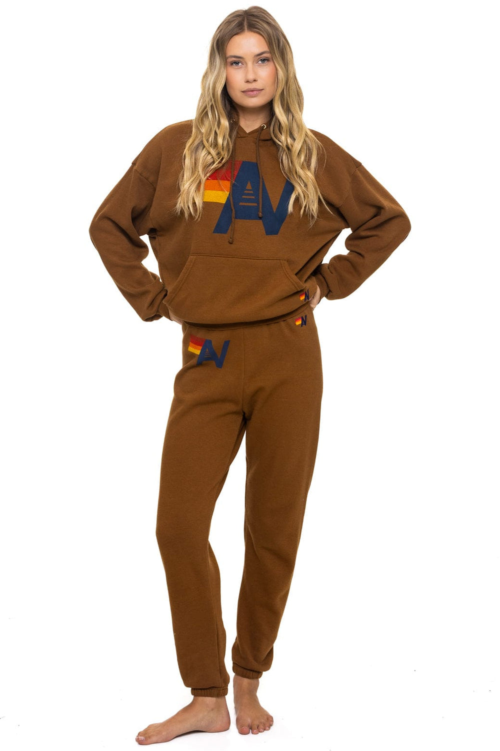 LOGO PULLOVER RELAXED HOODIE - CINNAMON