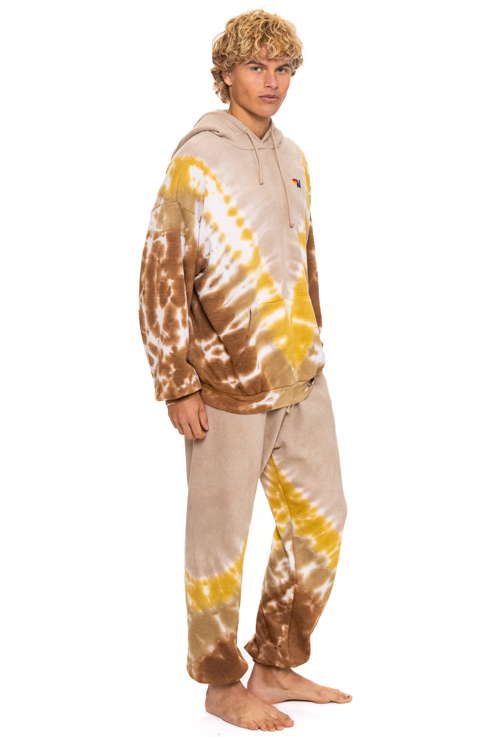 HAND DYED V SWEATPANTS - TIE DYE SAND // CINNAMON