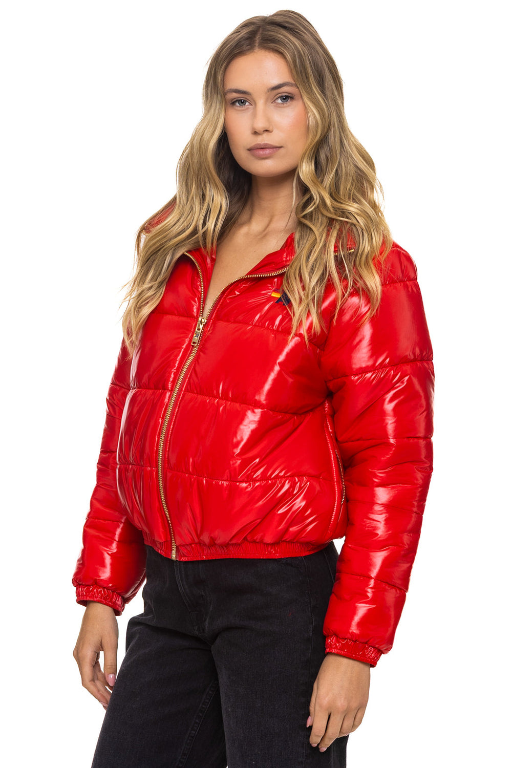BOLT LUXE APRES PUFFER JACKET - GLOSSY CHERRY