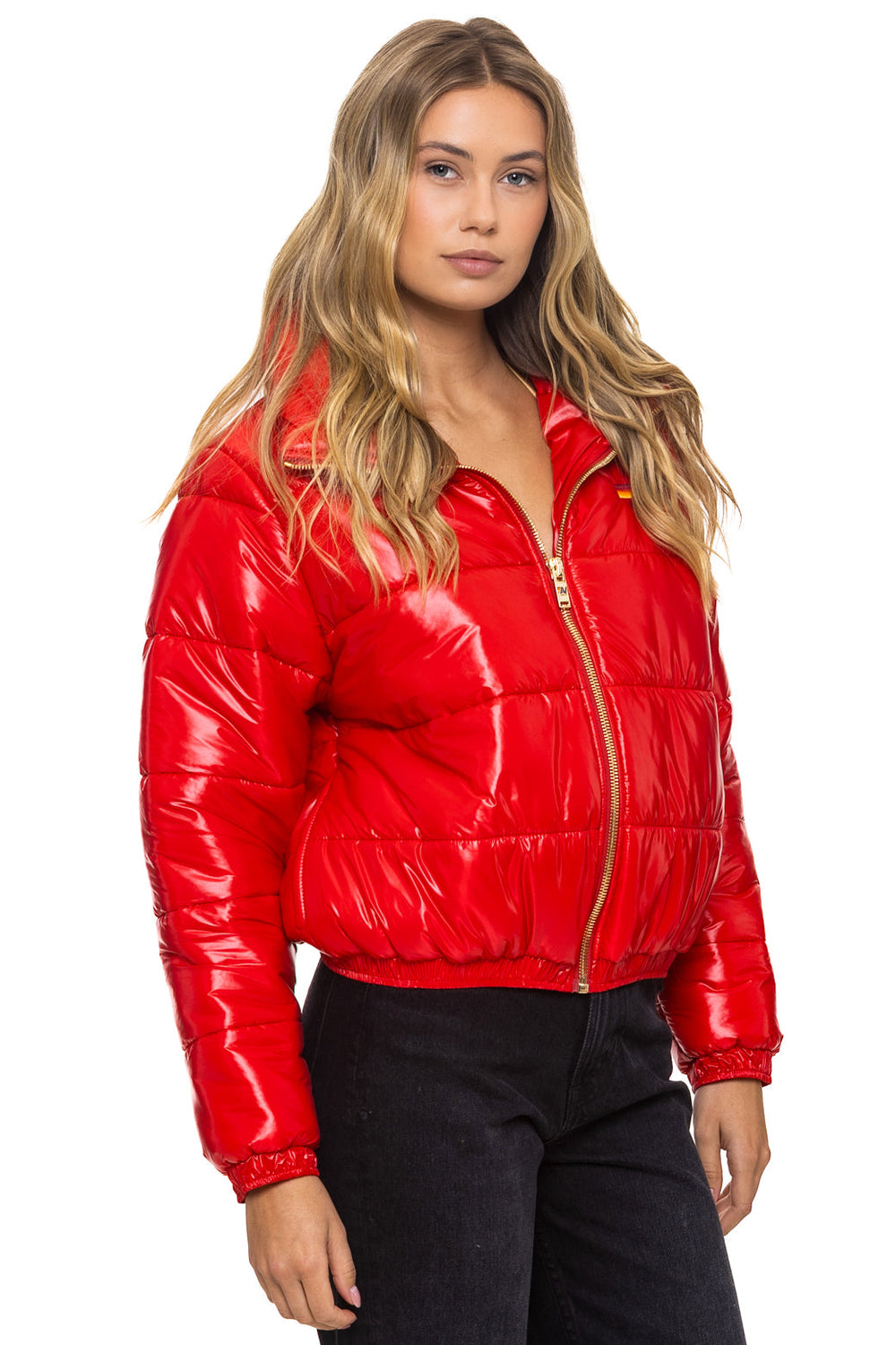 BOLT LUXE APRES PUFFER JACKET - GLOSSY CHERRY